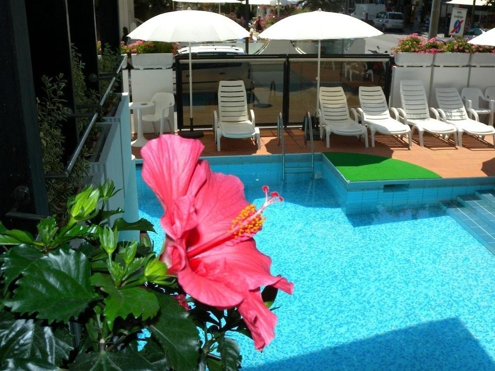 Hotel Grand Meeting Rimini Eksteriør bilde