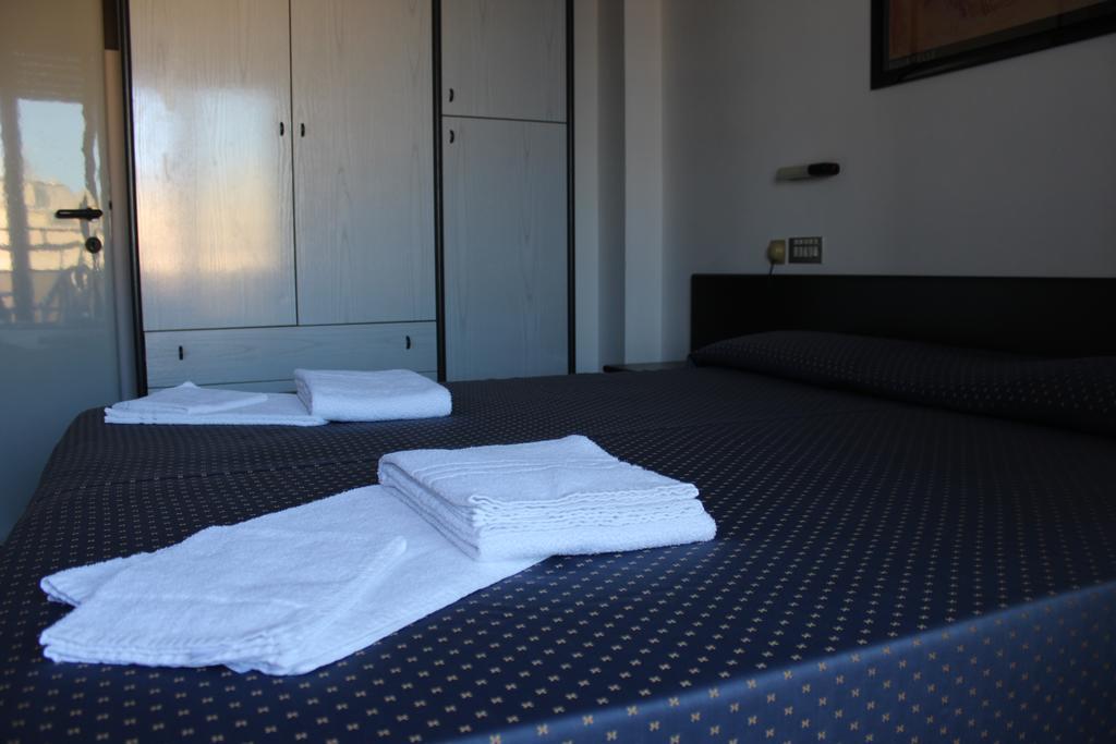 Hotel Grand Meeting Rimini Eksteriør bilde